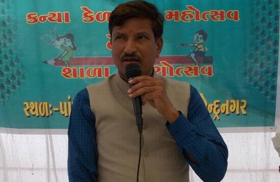 સ્થાનિક સ્વરાજ્યની ચૂંટણીઓમાં જ્યાં આખા ગુજરાતમાં ભાજપે પછડાટ ખાધી છે ત્યારે ચોટીલા, થાન અને મૂળી તાલુકા પંચાયત ભાજપની બની છે. આ ઉપરાંત સુરેન્દ્રનગર જિલ્લા પંચાયતમાં પાંચ બેઠકો પર ભાજપે શામજીભાઇના નેતૃત્વમાં કબજો કર્યો હતો. આથી જો શામજીભાઇને ટિકિટ નહીં ફાળવાય તો સુરેન્દ્રનગર ઉપરાંત સમગ્ર સૌરાષ્ટ્રમાં કોળી સમાજ નારાજ થાય તેવું લાગી રહ્યું છે.