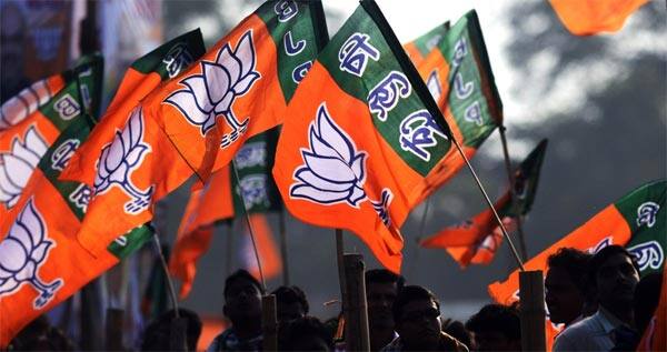 ડભોઈ બેઠક પરથી બાલકૃષ્ણ પટેલને બદલે શૈલેષભાઈ મહેતાને ટિકિટ આપવામાં આવી છે. નામની જાહેરાત થતાં જ સમગ્ર વિસ્તારમાં કાર્યકરો દ્વારા ઉજવણી કરવામાં આવી હતી. જ્યારે ગણદેવી બેઠક પર મંગુભાઈ પટેલનું પતું કાપવામાં આવ્યું છે જેના બદલે નરેશભાઈ પટેલને ટિકિટ આપવામાં આવી છે. 