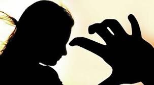 Crime Father Molested and-murders 8 year old in madhyapradesh throws body in well - TNN பெற்ற மகளையே பாலியல் வன்கொடுமை செய்து கொன்ற கொடூர தந்தை - போலீசிடம் சிக்கியது எப்படி?