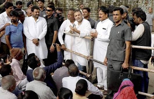 4:50 વાગ્યે દાહોદનાં મવુડા ચોકડી ખાતે કોર્નર મિટીગમાં હાજરી આપશે. ત્યાર બાદ રાહુલ 25 તારીખની રાત્રે વડોદરાથી દિલ્હી જવા રવાનાં થશે.