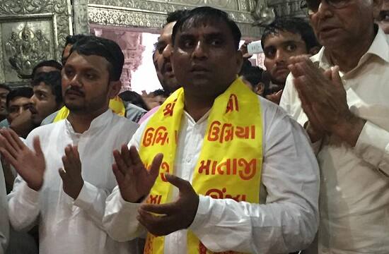 નોંધનીય છે કે લાલજી પટેલે બે દિવસ પહેલા કહ્યું હતું કે સમગ્ર ગુજરાતમાં એસપીજીની ટીમો અનામતને લઈ પ્રચાર કરશે. આ રીતે એસપીસીજીએ પણ ભાજપ વિરુદ્ધ મોરચો ખોલી દીધો છે.