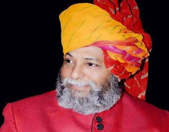 સૂરજપાલે રાજીનામામાં લખ્યું કે, “મને લાગે છે કે મુખ્યમંત્રી મનોહરલાલને હવે સમર્પિત તથા નિષ્ઠાવાન કાર્યકર્તા અને પદાધિકારીઓની જરૂર નથી. ભગવાન તેને સદબુદ્ધી પ્રદાન કરે. મને આશા છે કે આ મારા સંદેશને મારું રાજીનામું સમજી અને તેને મંજૂર કરશો. ભાજપમાં સાધારણ કાર્ય તરીકે કામ કરતો રહીંશ.”