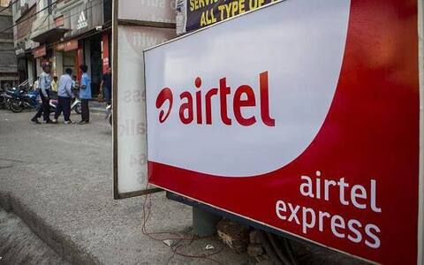 Airtelએ ગ્રાહકોને જણાવ્યા વગર ખોલ્યા પેમેન્ટ બેંક ખાતા! આધાર એક્ટના ઉલ્લંઘનમાં UIDAIએ શરૂ કરી તપાસ Airtelએ ગ્રાહકોને જણાવ્યા વગર ખોલ્યા પેમેન્ટ બેંક ખાતા! આધાર એક્ટના ઉલ્લંઘનમાં UIDAIએ શરૂ કરી તપાસ