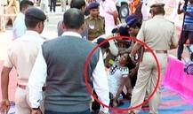 CM વિજય રૂપાણીની સભામાંથી શહીદ જવાનની પુત્રીને ટીંગાટોળી કરી મહિલા પોલીસ બહાર લઈ ગઈ, જાણો કેમ