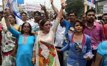 PM નરેન્દ્ર મોદી ઉપર બંગડી ફેંકનાર ચંદ્રિકા સોલંકીનું ચૂંટણી ચિન્હ કયું છે, કેમ માગ્યું આ ચૂંટણી ચિન્હ? જાણો વિગતે