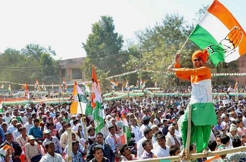 21) પરેશ ધાનાણી - અમરેલી, 22) મેરામણ આહિર - દ્વારકા, 23) લલિત વસોયા - ધોરાજી, 24) આદમ ચાકી - કચ્છ, 25) અર્જુન ખટારિયા - ગોંડલ