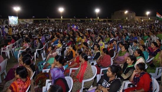 બંધારણના નિયમ મૂજબ સરકારની જવાબદારી છે, કે જનતાના આરોગ્ય અને તેની સ્વાસ્થ્ય તથા રોજગારીનો ખ્યાલ રાખવાનો છે. આંદોલન ધીમે ધીમે ચાલ્યું અને વેગ પકડ્યા બધા સમાજે સાથ આપ્યો અને આપણે ભાજપ સામે લડી રહ્યા છે, કે અંગ્રેજો સામે એ આપણે નક્કી કરાવાનું છે.