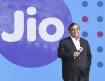 2018માં Jio લાવી શકે છે IPO, 2 લાખ કરોડના ખર્ચ પછી ભંડોળ મેળવવાની તૈયારી