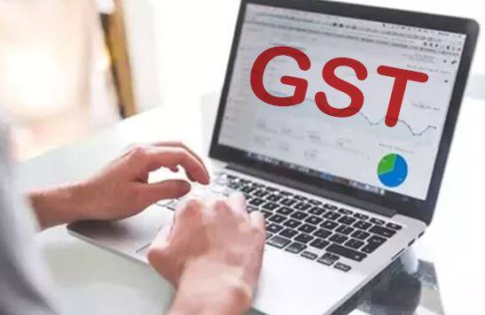 આ વર્ષની ટોપ 'વ્હોટ ઇઝ' ક્વેરીઝમાં GST, બિટકોઇન, જલિકટ્ટુ અને BS3 વેહિકલ મોસ્ટ ટ્રેન્ડિંગ થીમ્સમાં રહ્યા.