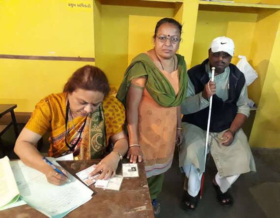 ઉપરાંત હાલમાં ધાનેરા, દિયોદર, મોડાસામાં 6-6 ટકા અને માણસા, મહેસાણા, બહુચરાજી, વિજાપુરમાં 5-5 ટકા મતદાન ઘટ્યું છે, જ્યારે કાંકરેજમાં 4 ટકા અને વાવ, ઊંઝા બેઠક પર 1-1 ટકા મતદાન ઘટ્યું છે. 