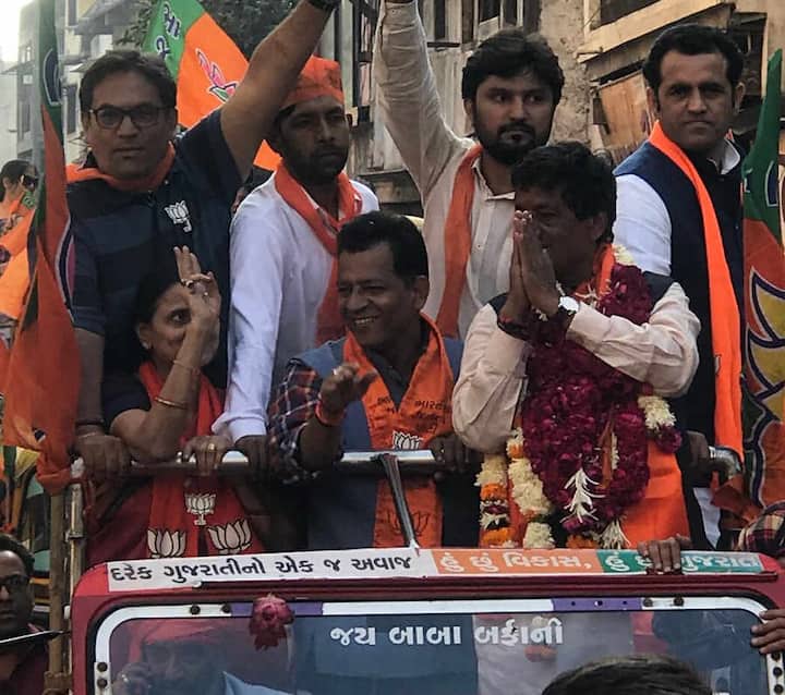  4 દાયકા કરતાં વધુ સમયથી ભાજપનો ગઢ રહેલી જમાલપુર-ખાડિયા બેઠક પર ભાજપના ઉમેદવાર ભૂષણ ભટ્ટનો પરાજય થયો છે. આ સીટ પર કોંગ્રેસના ઇમરાન ખેડાવાલાને 75346 વોટ, જ્યારે ભૂષણ ભટ્ટને 46007 વોટ મળ્યાં છે. ભૂષણ ભટ્ટના પ્રચાર માટે તારક મહેતા કા ઉલ્ટા ચશ્માની ટીમ પણ આવી હતી.