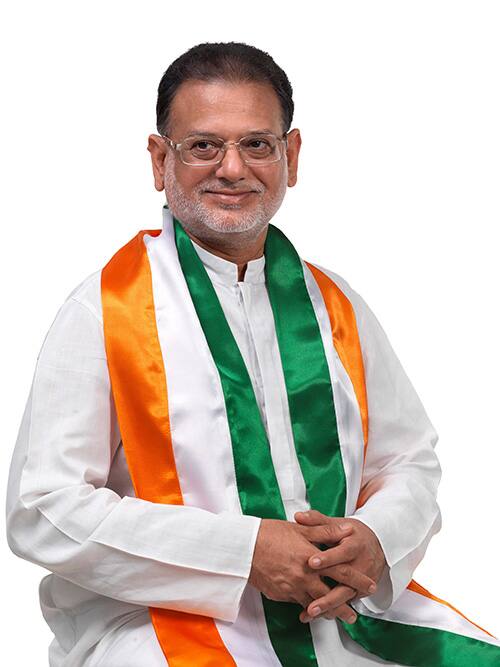  ડભોઈથી સિધ્ધાર્થ પટેલની 2839 મતથી હાર થઈ છે. તેમને 75106 મત મળ્યા હતા જ્યારે ભાજપના શૈલેષભાઈ મહેતાને 77945 મત મળ્યા હતા. મહેસાણા સીટ પરથી જીવાભાઈ પટેલની 7137 મતથી હાર થઈ છે. તેમને 83098 મત મળ્યા હતા. જ્યારે ભાજપના નીતિનભાઈ પટેલને 90235 મત મળ્યા છે.