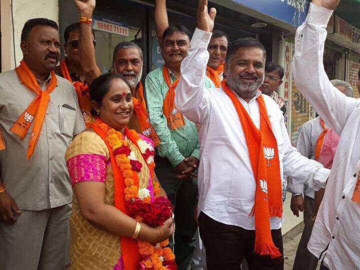 ગાંધીધામઃ ગાંધીધામ બેઠક પરથી ભાજપના ઉમેદવાર માલતી મહેશ્વરી 79713 વોટ મેળવી વિજેતા જાહેર થયા છે. આ બેઠક પર બીજા નંબરે કોંગ્રેસ રહ્યું, જ્યારે નોટા અને અપક્ષને પણ 10000 જેટલા મત મળ્યા છે.