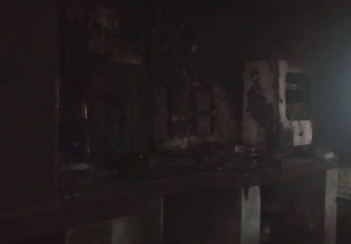 અપહરણ કરવામાં આવેલા અધિકારીઓનું નામ મુકેશ કુમાર હોવાનું જાણવા મળ્યું છે. તેઓ મસુદન રેલવે સ્ટેશન પર આસિસ્ટન્ટ સ્ટેશન માસ્તર તરીકે ફરજ પર હતા. આ ઉપરાંત રેલવે સ્ટેશન પર કુલી તરીકે કામ કરતાં વ્યક્તિને પણ નકસલીઓ ઉપાડીને લઇ ગયા છે.