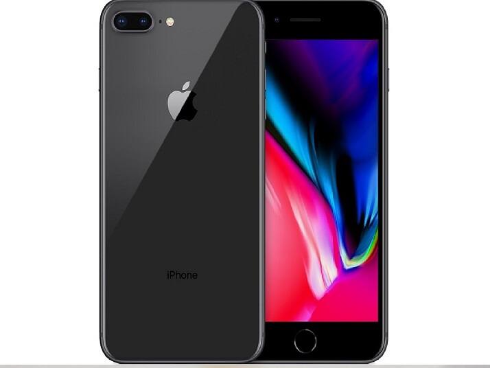 iPhone 8 પ્લસ, આના 64જીબી વેરિએન્ટને ખરીદવા માટે હવે 75,450 રૂપિયા ખર્ચ કરવા પડશે, જે પહેલા 73,000 રૂપિયામાં અવેલેબલ હતો. વળી આના 256જીબી મૉડલની કિંમત 88,750 રૂપિયા થઇ ગઇ છે જે પહેલા 86,000 રૂપિયા હતી. 