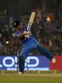 ધોની 24 વખત ઈન્ટરનેશનલ ક્રિકેટમાં કરી ચૂક્યો છે આ કારનામું, જાણો વિગતે 