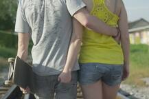 અમદાવાદ: યુવતીના બર્થ-ડે પર યુવક ઘરે આવી પહોંચ્યો અને પતિની નજર સમક્ષ જ પત્નીનો હાથ પકડ્યો પછી શું થયું