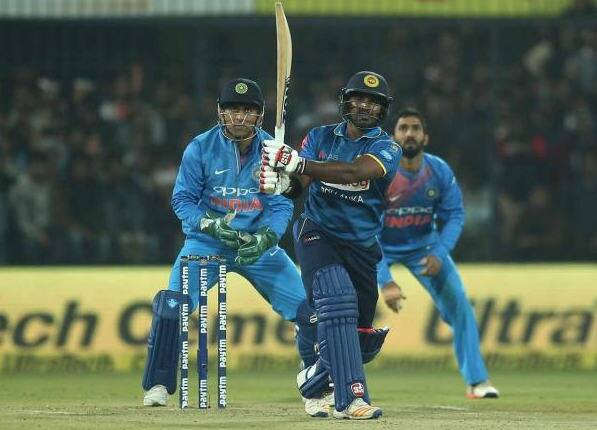 ઇન્દોરમાં ભારત-શ્રીલંકાએ મળી કુલ 31 સિક્સ ફટકારી. ટી20 મેચમાં જે બીજા નંબરે છે. આ પહેલા ગત વર્ષે ભારત-વેસ્ટ ઈન્ડિઝ મેચમાં બંને ટીમોએ મળીને 32 છગ્ગા માર્યા હતા.