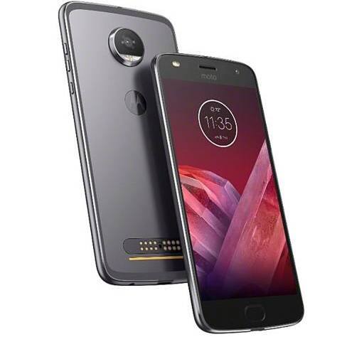 Moto Z2 Play, આ ફોનની કિંમત 27,999 રૂપિયા છે પણ ક્રિસમસ સેલમાં તમે આને 24,999 રૂપિયામાં ખરીદી શકો છો. ફોનમાં 5.9 ઇંચની ડિસ્પ્લે, 12 મેગાપિક્સલનો રિયર અને 5 મેગાપિક્સલનો ફ્રન્ટ કેમેરો છે. 