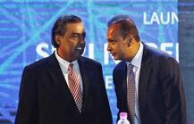 અનિલ અંબાણીની વ્હારે આવ્યો ભાઇ મુકેશ, દેવામાં ડુબેલી RComને જિઓએ ખરીદી