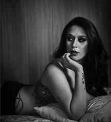 એકવાર ફરી ટોપલેશ થઈ ટાઈગર શ્રોફની બહેન કૃષ્ણા શ્રોફ, સોશલ મીડિયા પર તસવીર કરી શેર 