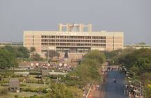 ગુજરાતના નવા ચૂંટાયેલા ધારાસભ્યોને શપથવિધીની નથી ઉતાવળ, કારણ જાણીને થશે આશ્ચર્ય