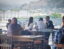 કેપટાઉનમાં વિરાટ-અનુષ્કાની સાથે લંચ કરતાં દેખાયો અક્ષયકુમાર, ફોટો વાયરલ