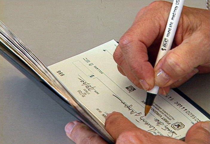 20 જાન્યુઆરીથી બધી જ બેન્કો અને શાખાઓ ઉપાડ, જમા, મોબાઈલ નંબરમાં ફેરફાર, કેવાયસી, સરનામામાં ફેરફાર, નેટ બેન્કિંગ તથા ચેક બુક માટેની અરજી સહિતની બધી જ સેવાઓ માટે પૈસા લેવાનું શરૂ કરનાર છે