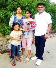 બે પુત્રીના પિતા પરેશ ધાનાણી છે સામાન્ય ખેડૂત: અમરેલીમાં ફરે છે એક્ટિવા પર, જાણો વિગત