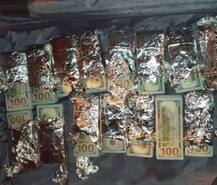 એર હોસ્ટેસ 3.21 કરોડના ડોલર સાથે પકડાઈ, લેતી 50 ટકા કમિશન, કઈ રીતે લાવતી વિદેશી ચલણ? 