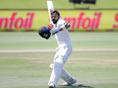 ઉપરાંત કેપ્ટન વિરાટ કોહલીને સાઉથ આફ્રિકા સામેની બીજી ટેસ્ટ દરમિયાન ગાળ પણ બોલી હતી. વિરાટે બીજી ટેસ્ટમાં પોતાના કરિઅરની 21મી ટેસ્ટ સદી ફટકારી હતી, જેને પુરી કરતાંજ જે ઘટના બની તેને લઇને સંકજામાં આવી ગયો છે, એટલે કે તે દરમિયાન વિરાટ કોહલીએ ગાળ બોલી હતી અને તેની આ હરકત સ્ટમ્પ માઈકમાં રેકોર્ડ થઇ ગઇ હતી. આ વીડિયો બાદમાં વાયરલ થતાં કોહલી સોશ્યલ મીડિયામાં ટ્રૉલ થયો હતો. 