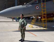 સુખોઈ-30 લડાકૂ વિમાનમાં ઉડાન ભરનારી પ્રથમ મહિલા રક્ષામંત્રી બન્યા સીતારામન