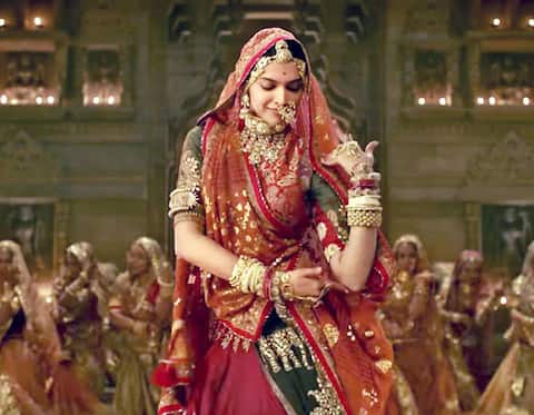 ગુજરાત સહિત તમામ રાજ્યોમાં ‘પદ્માવત’ થશે રિલીઝ, સુપ્રીમ કોર્ટે કર્યો આદેશ ગુજરાત સહિત તમામ રાજ્યોમાં ‘પદ્માવત’ થશે રિલીઝ, સુપ્રીમ કોર્ટે કર્યો આદેશ