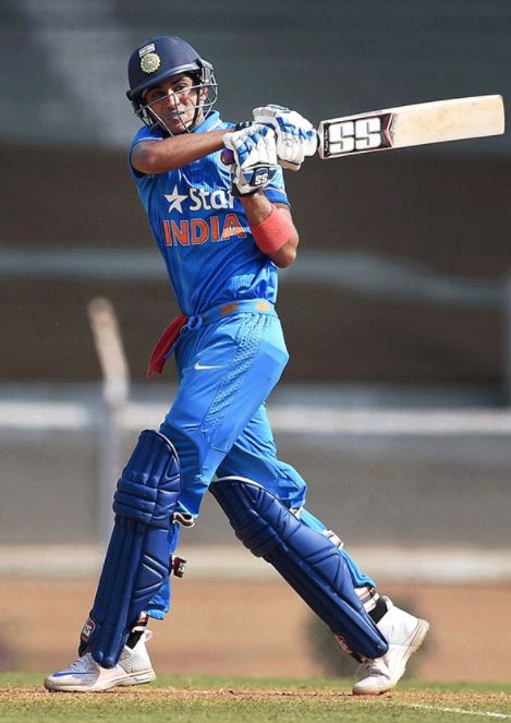 દ્રવિડ સેનાના આ ક્રિકેટરે કરી કોહલીના શોટની આબેહૂબ નકલ, જોનારા રહી ગયા દંગ 