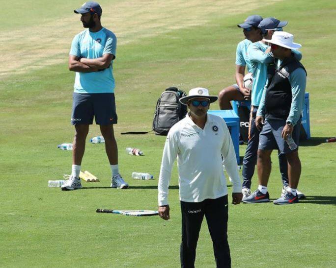 બેટ્સમેનોના પ્રદર્શનથી નારાજ ટીમના કોચ રવિ શાસ્ત્રીએ ત્રીજી ટેસ્ટ પહેલા પ્રેક્ટિસ સેશન દરમિયાન કહ્યું કે, આપણે સ્કૂલના બાળકો કરે તેવી ભૂલોથી બચવું પડશે. આવી ભૂલોના કારણે બીજી ટેસ્ટમાં ત્રણ ખેલાડી રન આઉટ થયા હતા. પ્રથમ ઇનિંગમાં હાર્દિક પંડ્યા અને બીજી ઇનિંગમાં ચેતેશ્વર પૂજારા જે રીતે રન આઉટ થયા તેને લઇ ભારે ટીકા થઈ હતી.