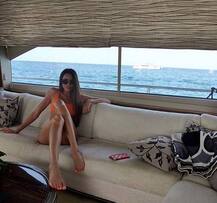 પગના કારણે ચર્ચામાં આવી આ રશિયન મોડલ્સ, જાણો શું કર્યો દાવો...