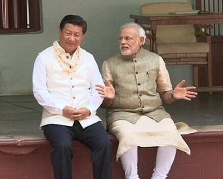 તેમને કહ્યું હતું કે સંરક્ષણવાદ એટલે દુનિયા માટે પોતાના દરવાજા બંધ કરવાની નીતિનું નવુ ચલન આતંકવાદ અને જળવાયું પરિવર્તનથી ઓછુ હાનિકારક નથી.