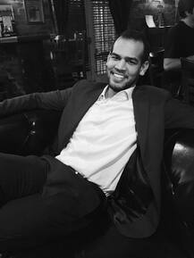 US: મિયામી બીચ પર ગર્લફ્રેન્ડ સાથે ચાલી રહેલા પટેલ યુવકને ગોળી મારી કરાઈ હત્યા, જાણો વિગત