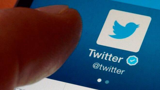 ટ્વિટર તેના ખાસ યુઝરને જતા રોકવા માટે શું કરે છે તેવું જોવું રસપ્રદ રહેશે. જોકે અમિતાભની ટ્વિટર છોડવાની જાહેરાત પર કંપની તરફથી હજુ સુધી કોઇ નિવેદન આપવામાં આવ્યું નથી.