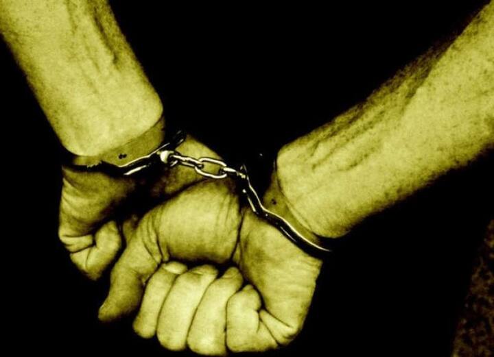 1લી ફેબ્રઆરીએ રાહુલના લગ્નના સામાનની ખરીદી કરવા માટે આખો પરિવાર દિલ્હી ગયો હતો. તે દરમિયાન ઘરવાળા શિવાની અને તેના મામાની છોકરી શીલુને ઘરે મુકીને ગયા હતા, પણ જ્યારે મોડી રાત્રે તેઓ પાછા ફર્યા ત્યારે ઘરના રૂમમાં બન્નેના મૃતદેહ અડધી સળગેલી હાલતમાં પડ્યા હતા, રૂમમાં આગ લાગેલી હતી. 