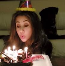 ‘રંગીલા’ ગર્લના બર્થ ડે પર પતિએ આ રીતે કર્યું વિશ, જાણો શું કહ્યું