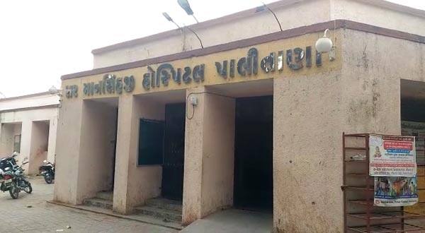 જેમાં એક દિવ્યાંગ વ્યક્તિને પણ ઢોરમાર મારી ગંભીર ઇજા પહોંચાડવામાં આવી હતી. હાલ આ વ્યક્તિને વધુ સારવાર માટે ભાવનગરની સર ટી હોસ્પિટલમાં ખસેડવામાં આવ્યો છે. 