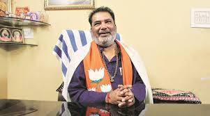 કેબિનેટ વિસ્તરણની શક્યતા, દોઢ મહિના બાદ પરષોત્તમ સોલંકીએ લીધા ધારાસભ્ય તરીકેના શપથ કેબિનેટ વિસ્તરણની શક્યતા, દોઢ મહિના બાદ પરષોત્તમ સોલંકીએ લીધા ધારાસભ્ય તરીકેના શપથ