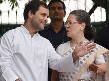 કોગ્રેસ નેતાઓને સોનિયા ગાંધીનો સ્પષ્ટ સંદેશ, \'રાહુલ ગાંધી હવે મારો પણ બોસ\'