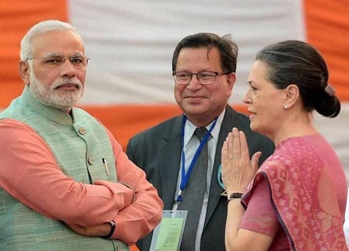 બેઠકમાં સોનિયા ગાંધીએ મોદી સરકાર પર અનેક આરોપો પણ લગાવ્યા. સોનિયા ગાંધીએ કહ્યું કે, મોદી સરકાર દરમિયાન લોકતંત્રના સ્તંભો પર હુમલા થઇ રહ્યા છે. 