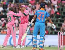 જોહાનિસબર્ગ વન-ડેઃ સાઉથ આફ્રિકાની 5 વિકેટથી જીત, શ્રેણી જીતવા ભારતે એક મેચ જીતવી જરૂરી