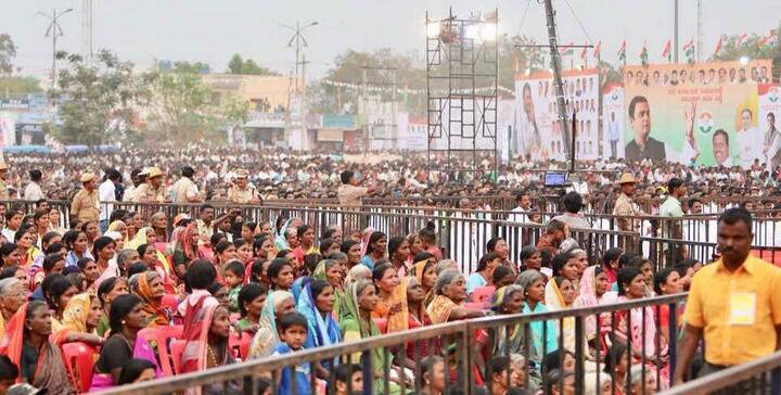 રાહુલ ગાંધીએ આરોપ લગાવ્યો કે ચાલુ સપ્તાહે સંસદમાં એક કલાક લાંબા ભાષણમાં પીએમ મોદી કૃષિ સમસ્યા, બેરોજગારી, આદિવાસીઓ અને દલિતો સાથે સંકળાયેલા મુદ્દા પર બોલ્યા નહોતા, પરંતુ તેમના ભૂતકાળ અંગે બોલવાનો વિકલ્પ પસંદ કર્યો હતો. મોદીજી દેશે તમને ભૂતકાળ અંગે વાત કરવા વડાપ્રધાન નથી બનાવ્યા, પરંતુ દેશ તમારી ભવિષ્યની યોજનાઓ જાણવા માંગે છે.