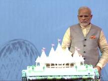 અબુ ધાબી: મોદીએ સ્વામિનારાયણ મંદિરનો શિલાન્યાસ કર્યો