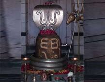 Sawan 2021: बेलपत्र चढ़ाने से महादेव होते हैं प्रसन्न, दूर करते हैं दुःख और संकट, जानें बेलपत्र चढ़ाने के क्या हैं नियम?