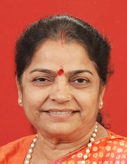 વર્ષ 2009માં લોકસભાની ચૂંટણી સમયે મોરબીમાં થયેલા આચારસંહિતા કેસમાં મોરબી કોર્ટે આ સજા સંભળાવી હતી. મોરબીની કોર્ટે આચારસંહિતા કેસમાં આ સજા સંભાળાવી હતી.